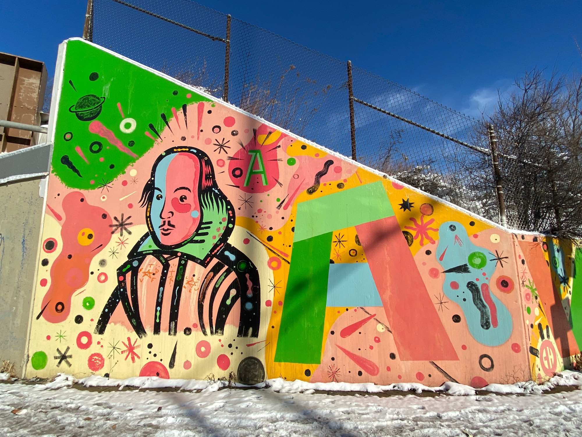 mural in Chicago by artist CHema Skandal.