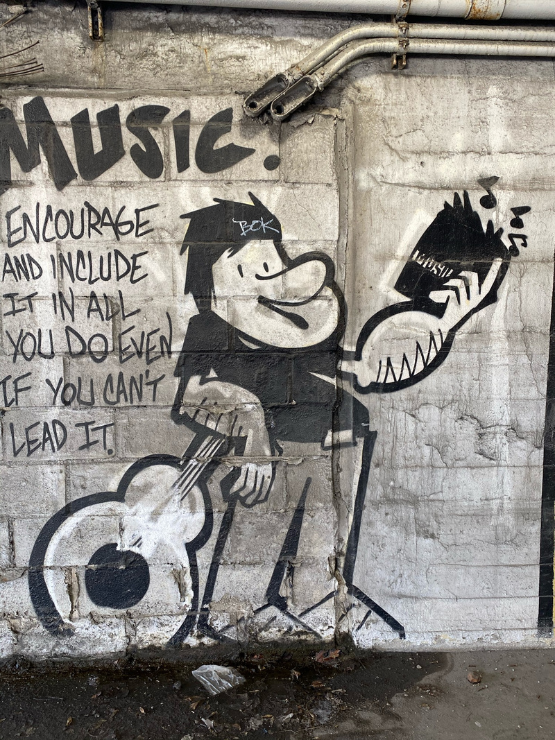 mural in Cicero by artist unknown.