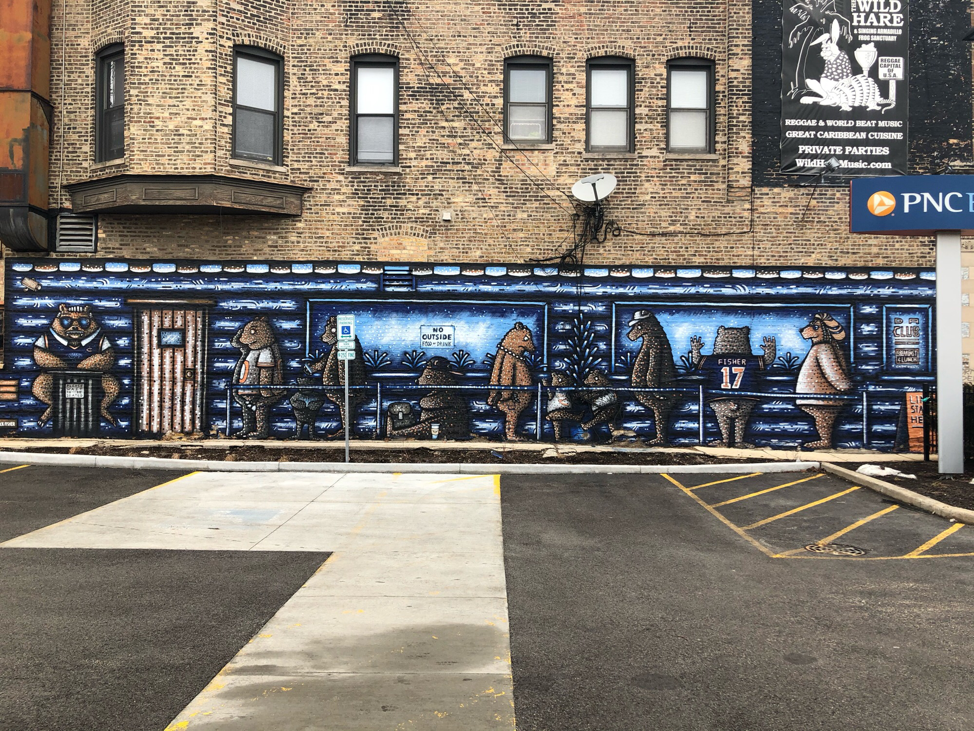 mural in Chicago by artist Sick Fisher. Tagged: Chicago Bears, sports