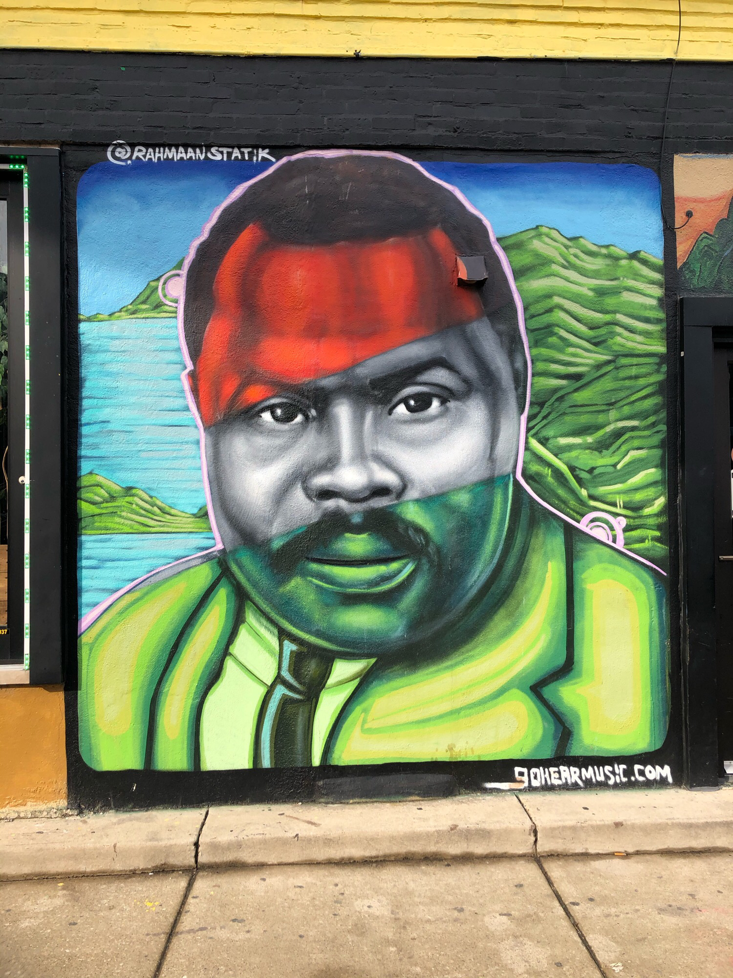 mural in Chicago by artist Rahmaan Statik.