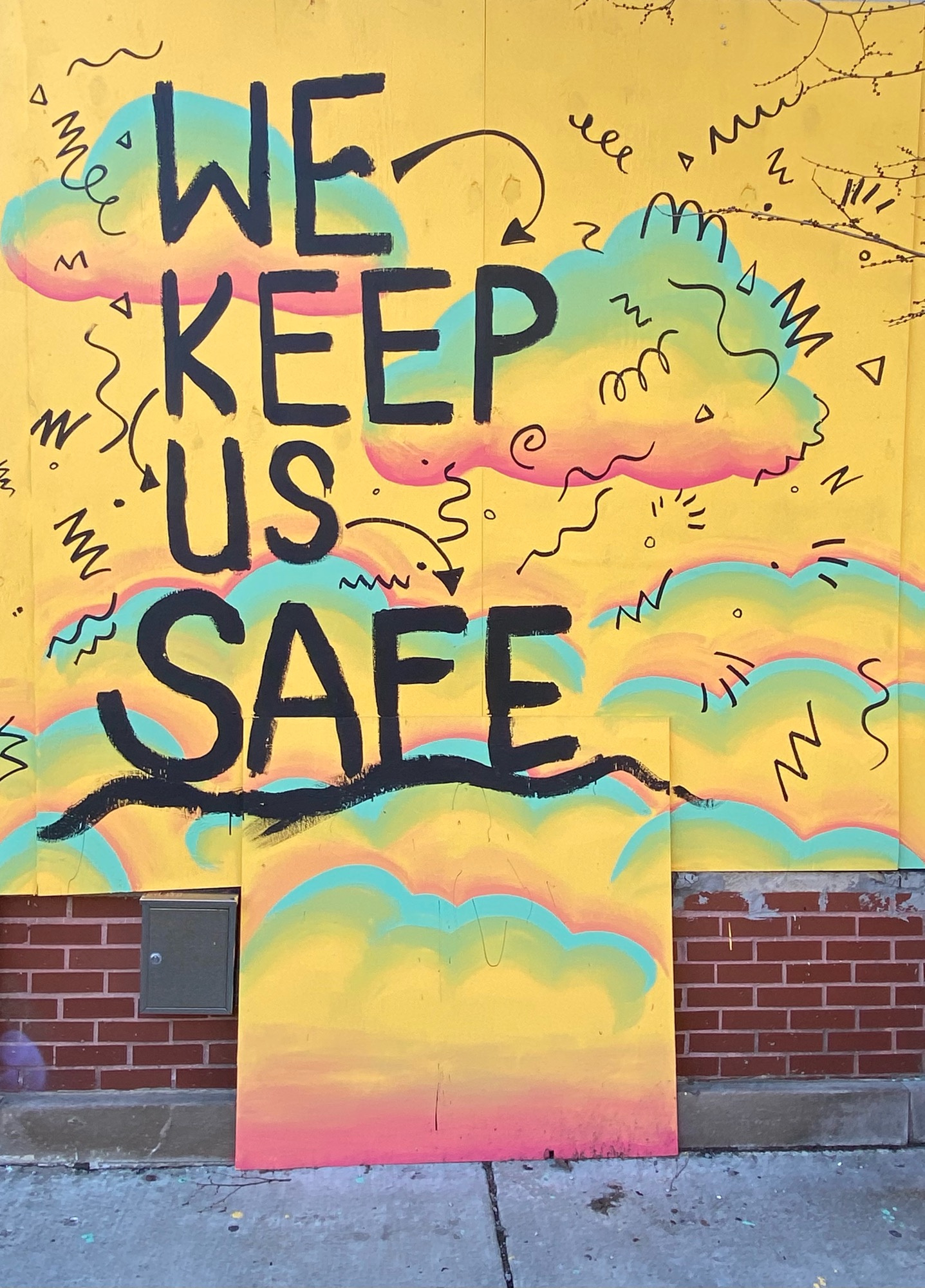 mural in Chicago by artist unknown.
