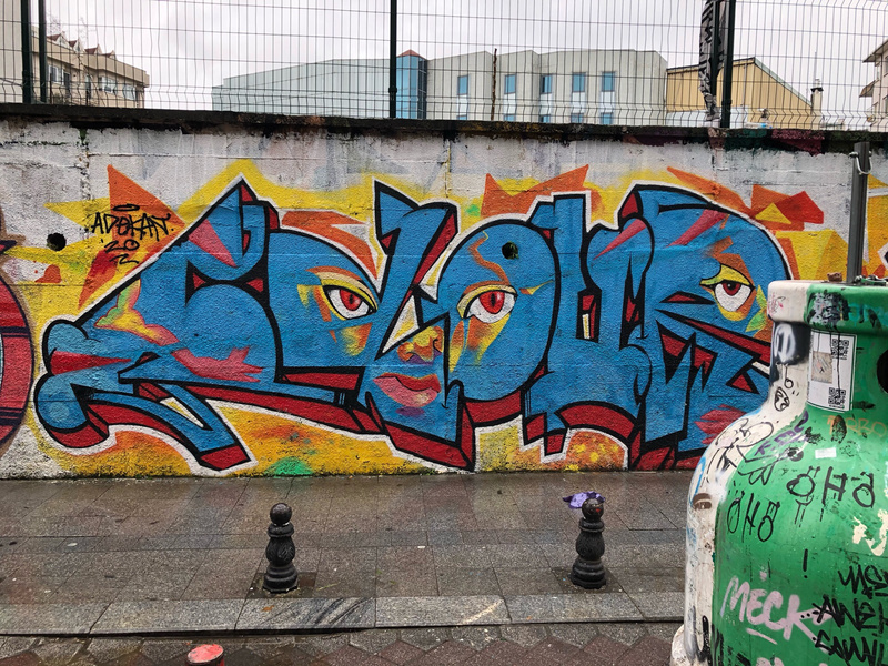 mural in by artist unknown.