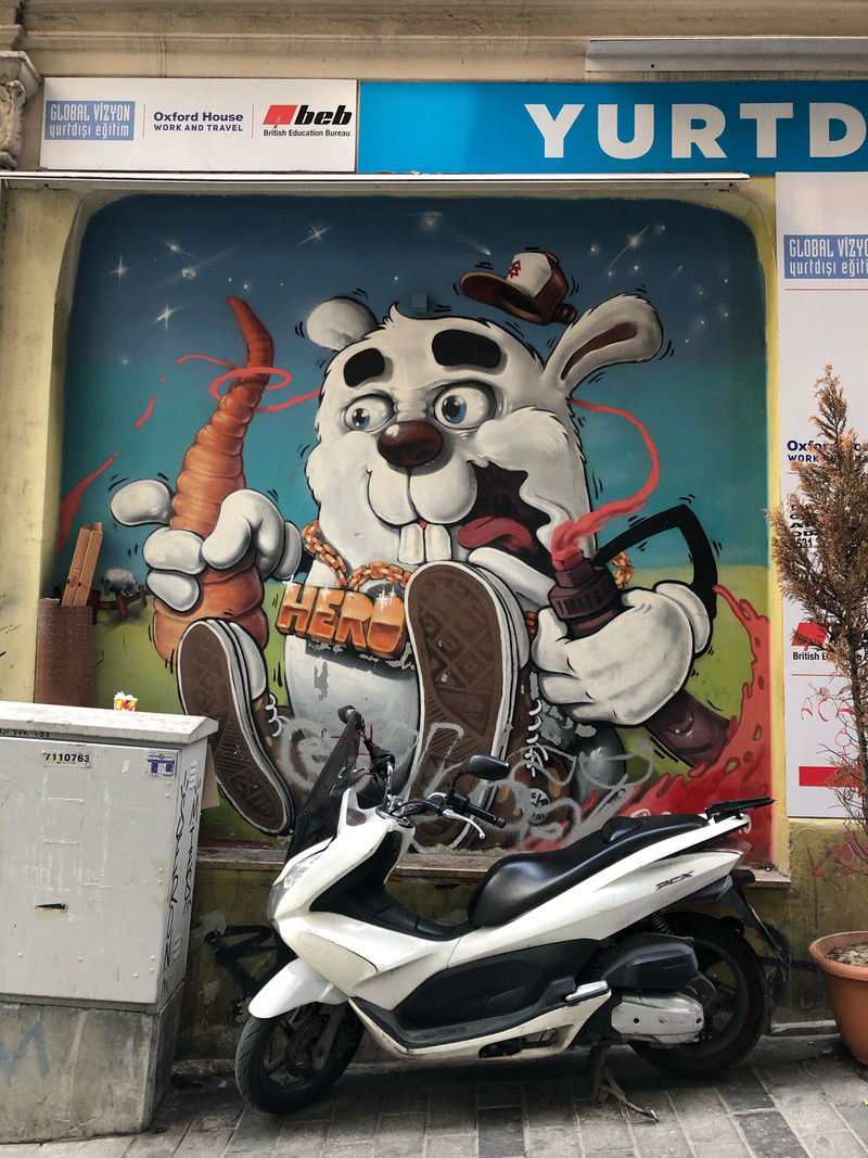 mural in by artist unknown.