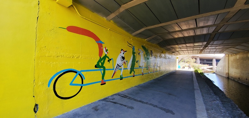 mural in by artist unknown.