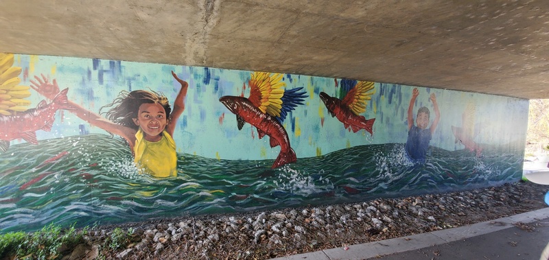 mural in by artist unknown.