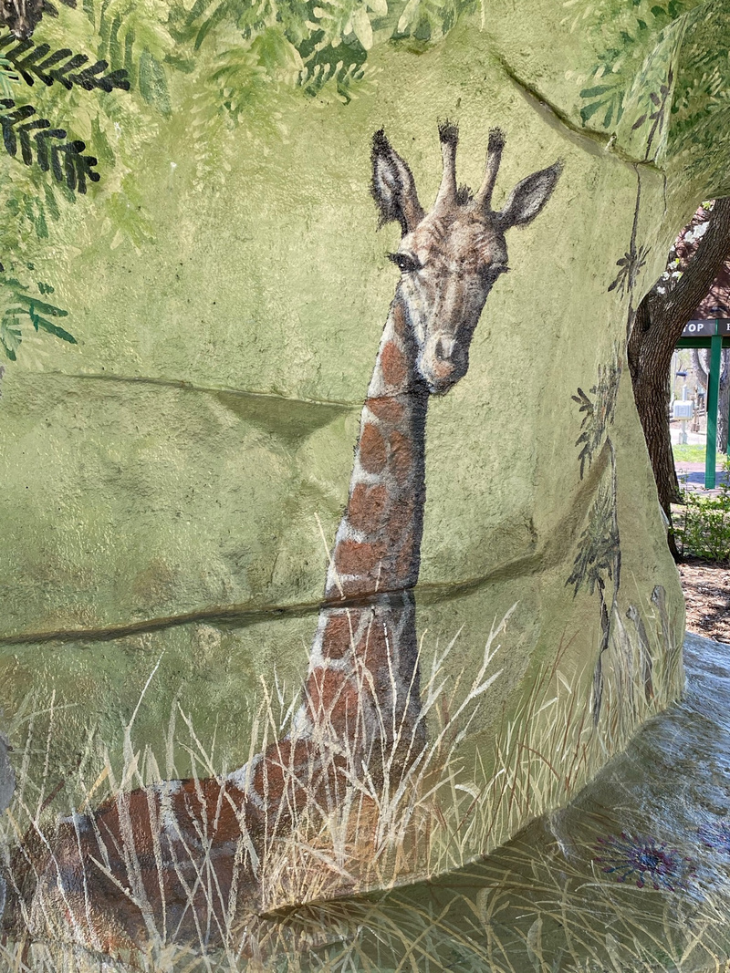 mural in Brookfield by artist unknown.