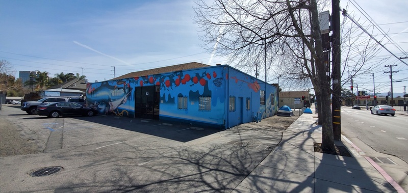 mural in by artist unknown.