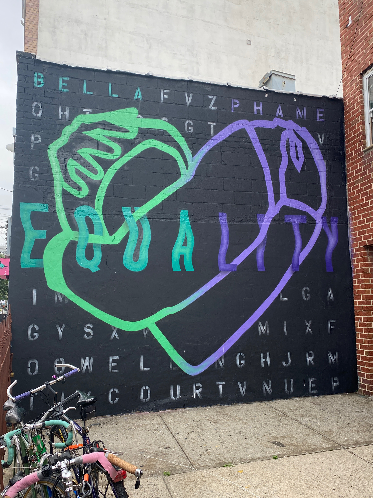 mural in Queens by artist Bella Phame.