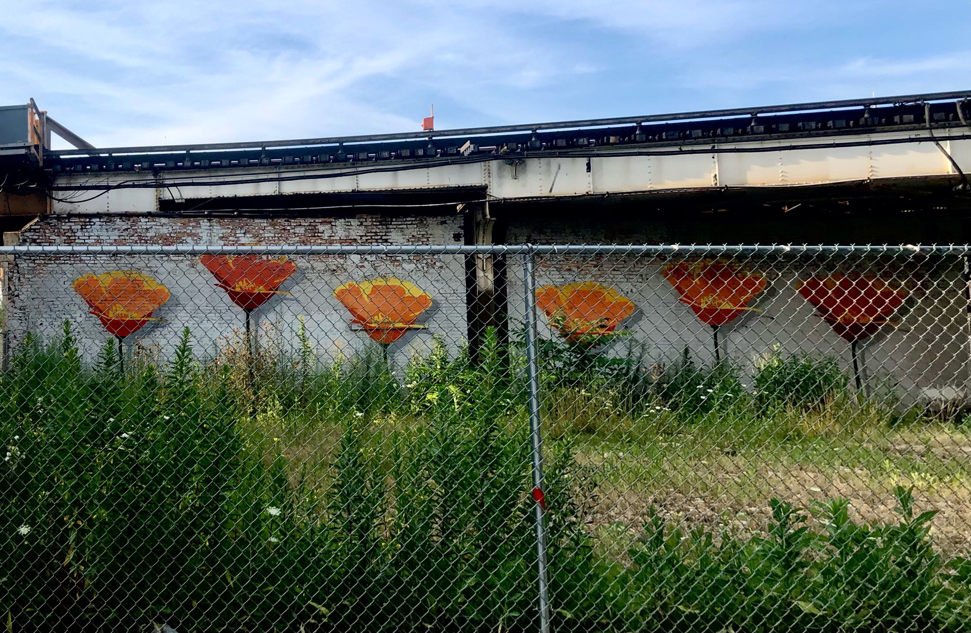 mural in Chicago by artist fnnch. Tagged: flowers, Lakeview East Chamber of Commerce