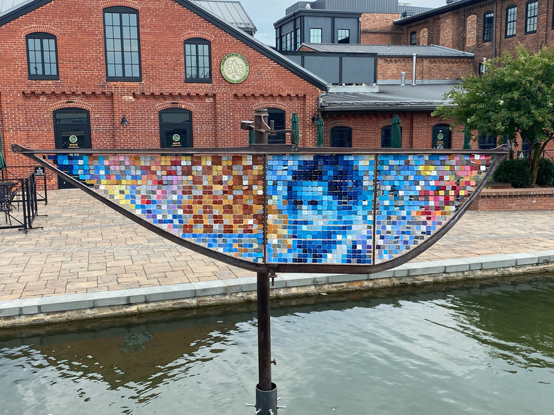 mural in Frederick by artist unknown.