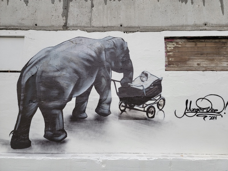 mural in by artist unknown.