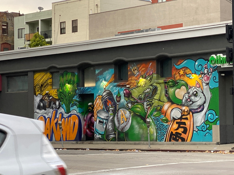 mural in Oakland by artist unknown.