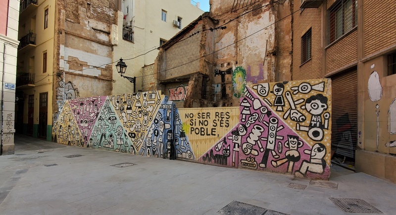 mural in by artist unknown.