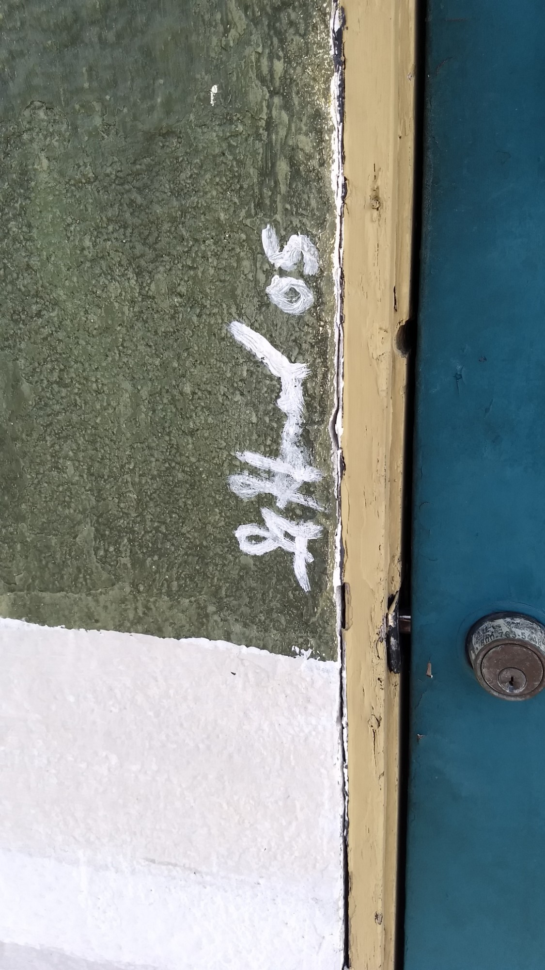 mural in Lakeland by artist unknown.