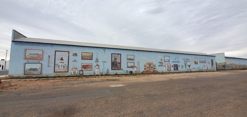 mural in by artist unknown.