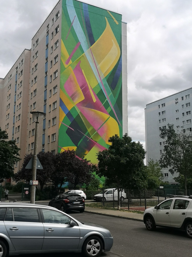 mural in Berlin by artist unknown.