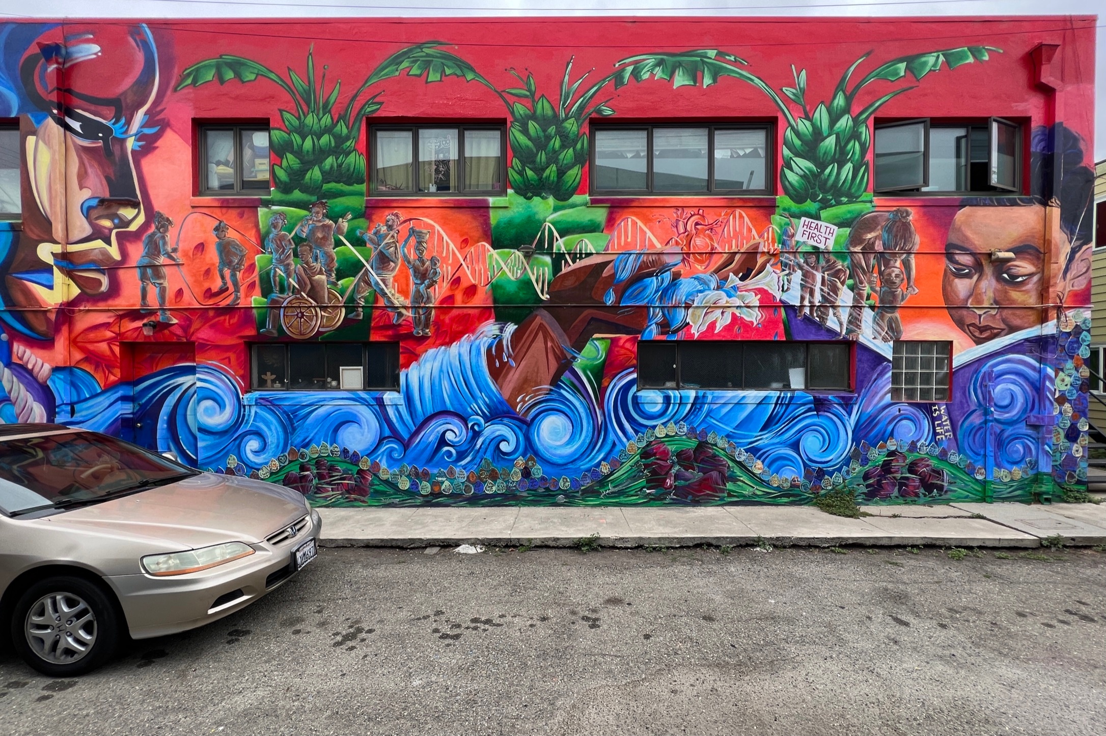 mural in Berkeley by artist unknown.