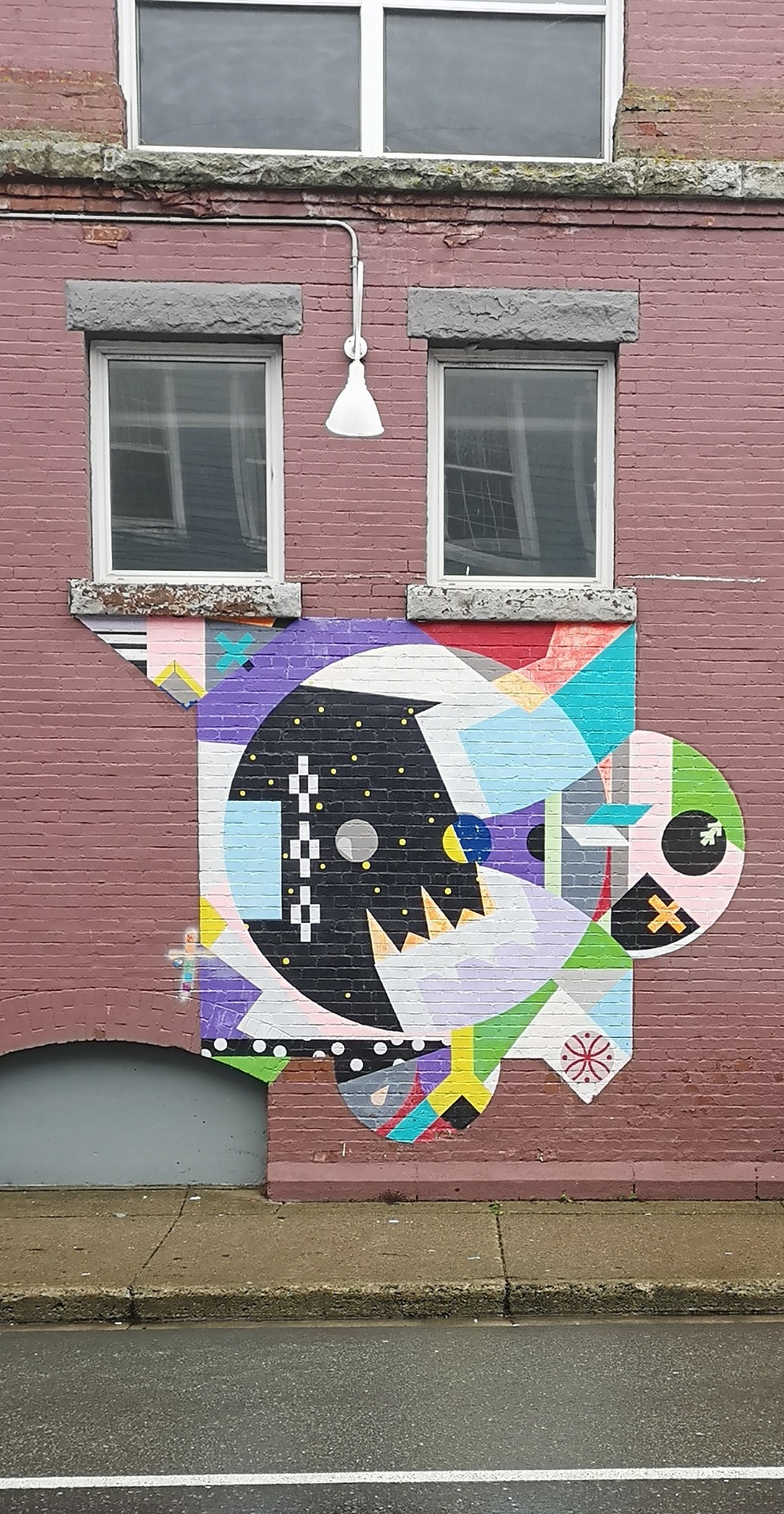 mural in Sydney by artist unknown.