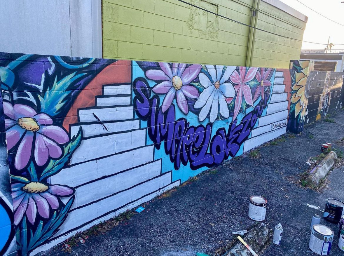 mural in Orlando by artist SimpleeZack.
