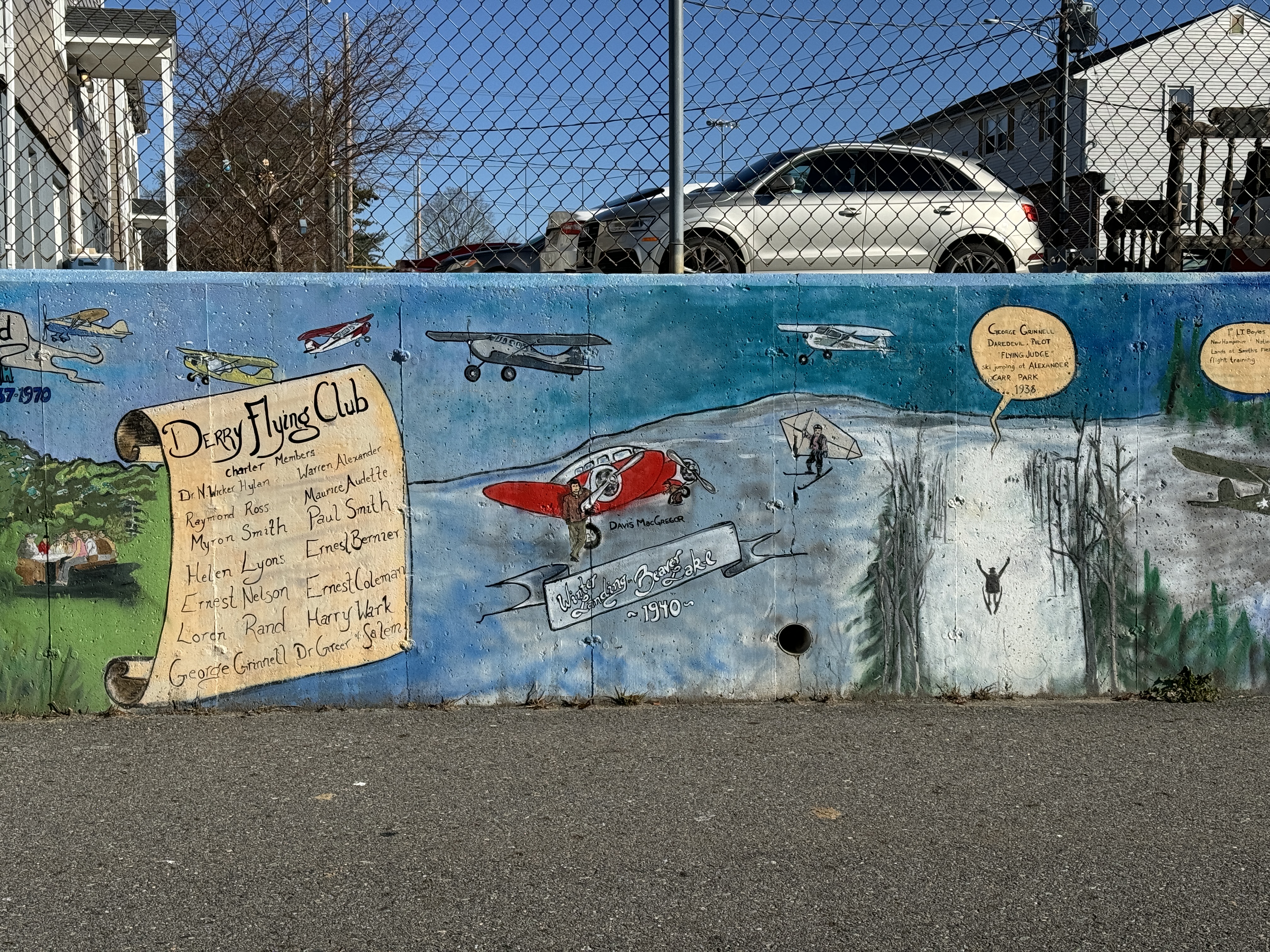 mural in Derry by artist unknown.