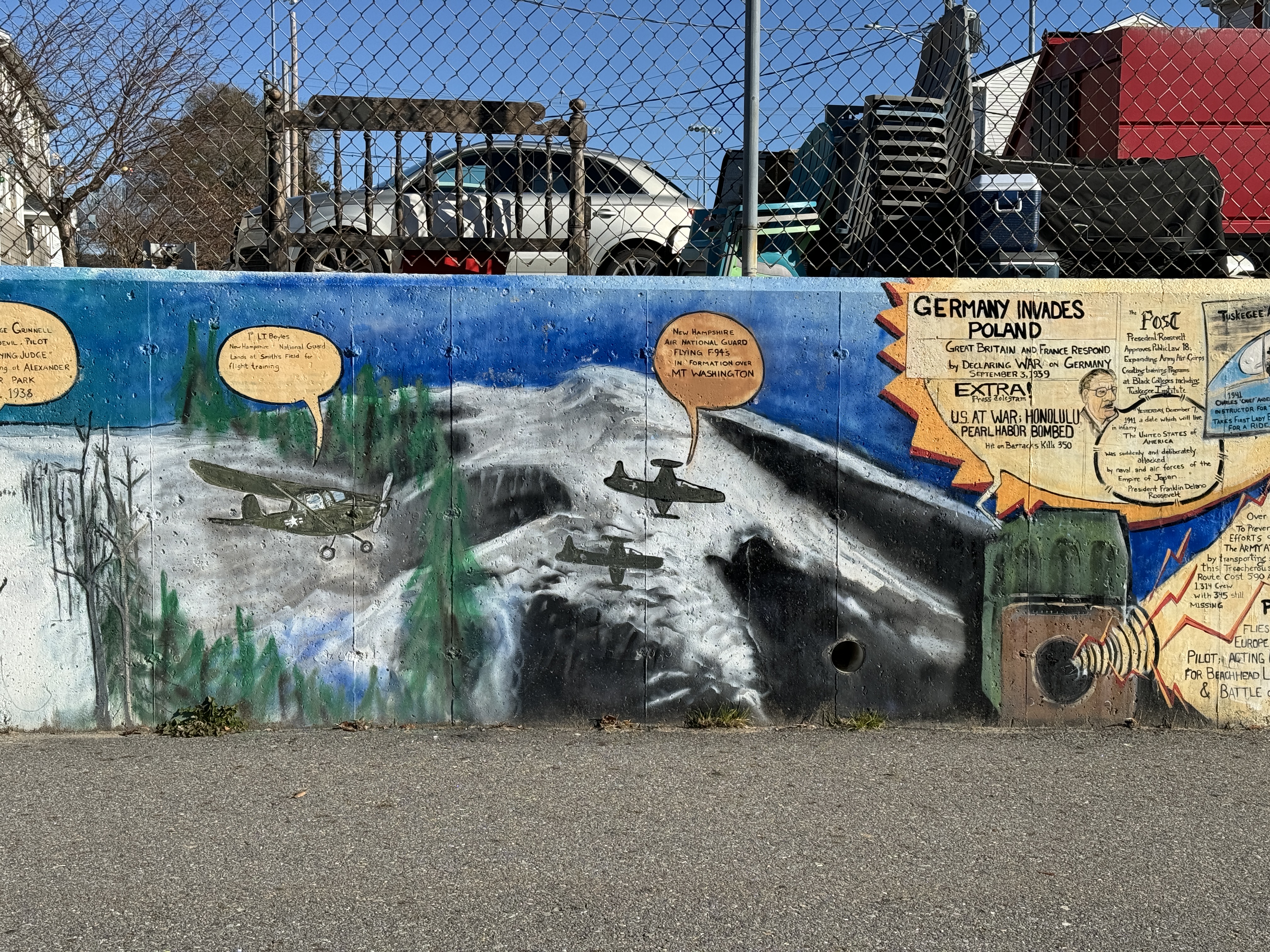 mural in Derry by artist unknown.