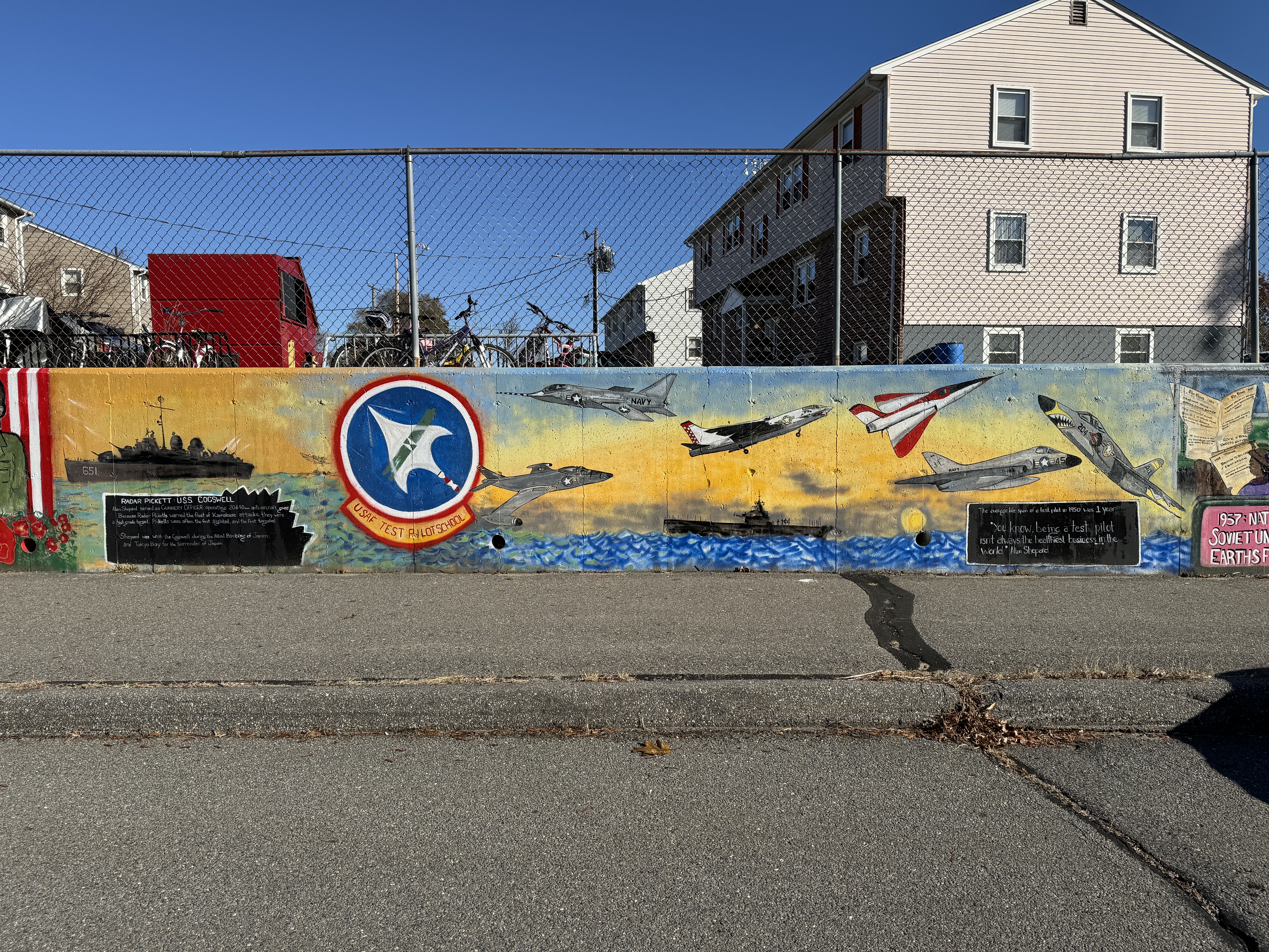 mural in Derry by artist unknown.