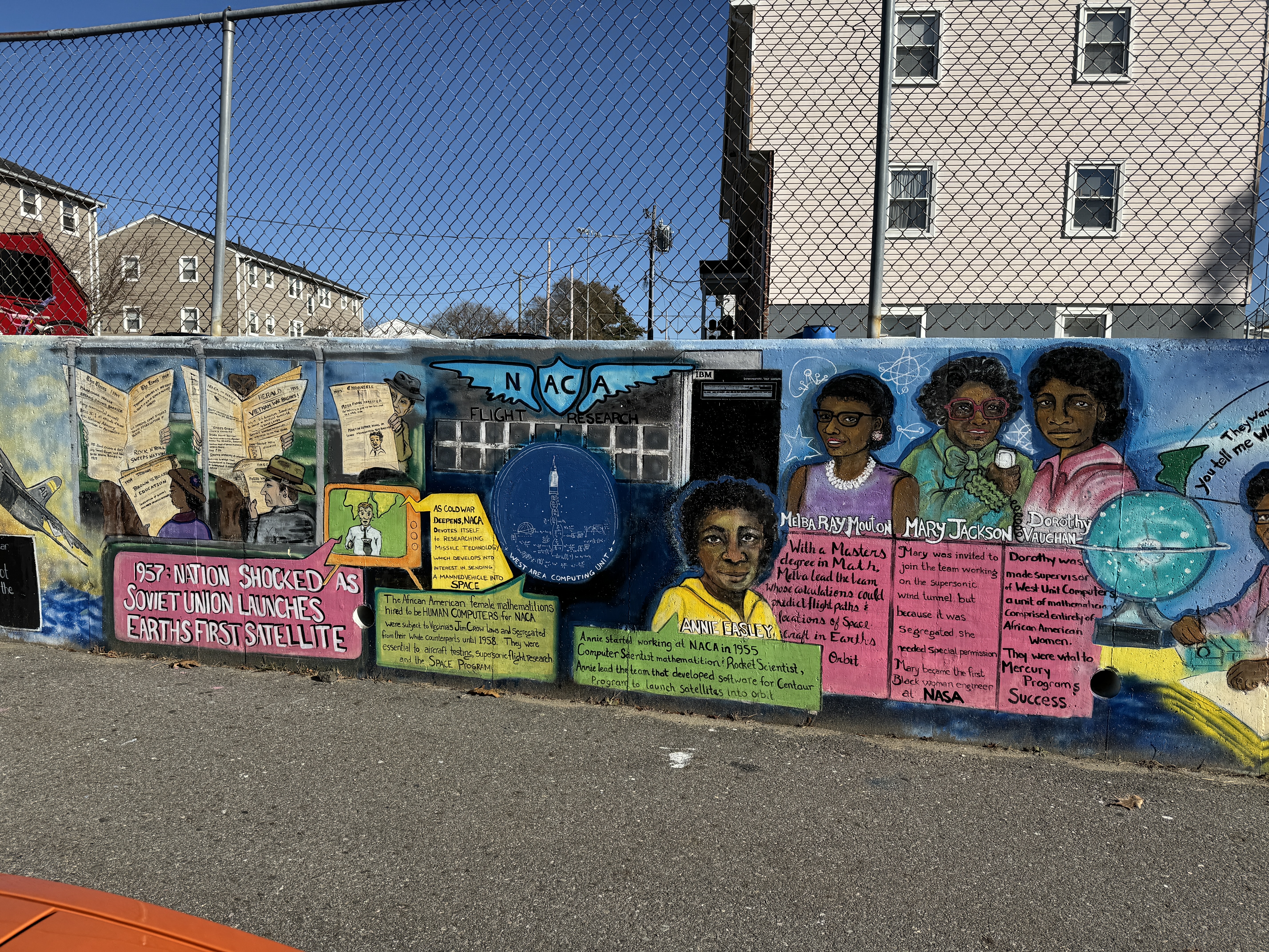 mural in Derry by artist unknown.