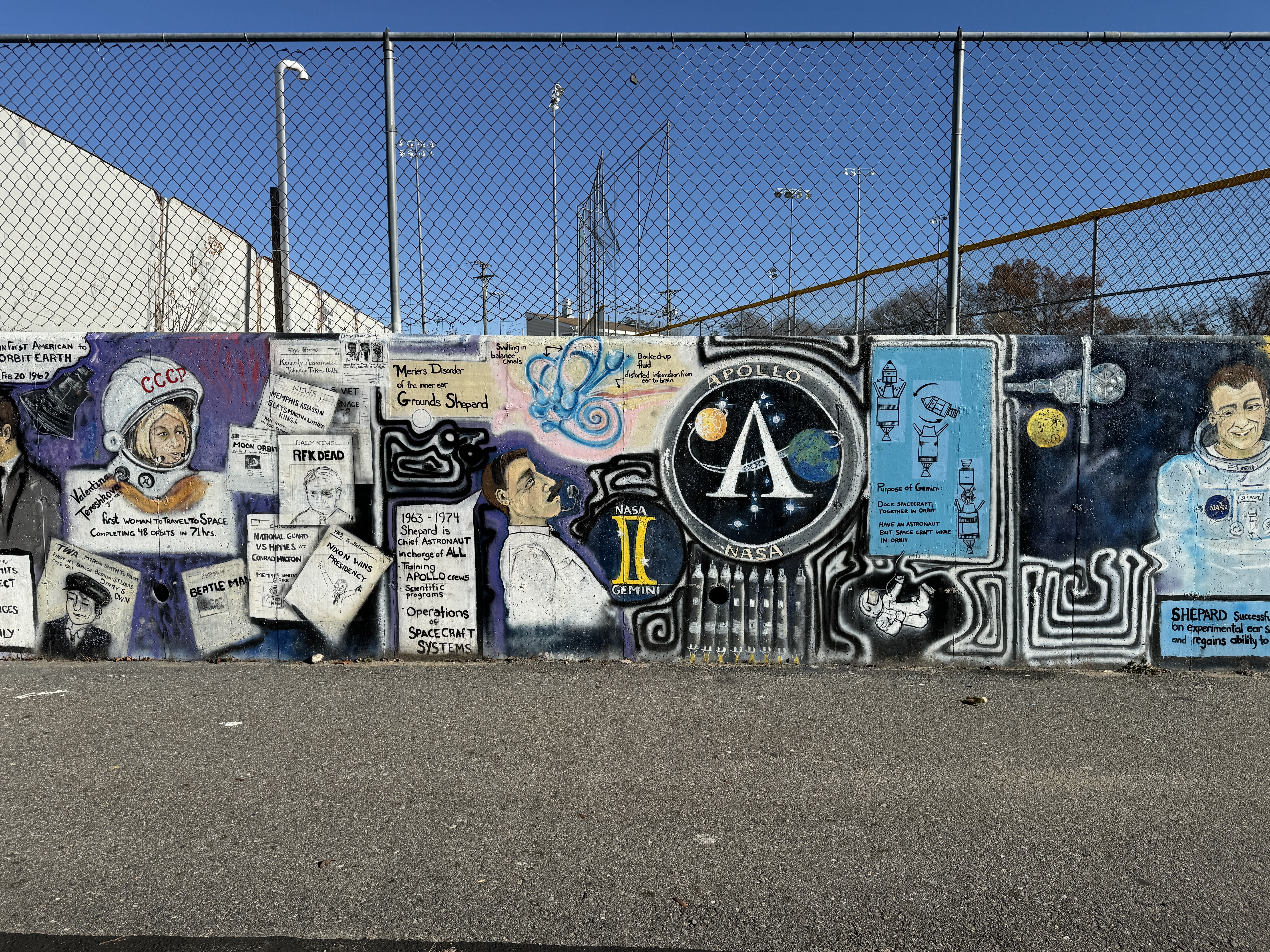 mural in Derry by artist unknown.