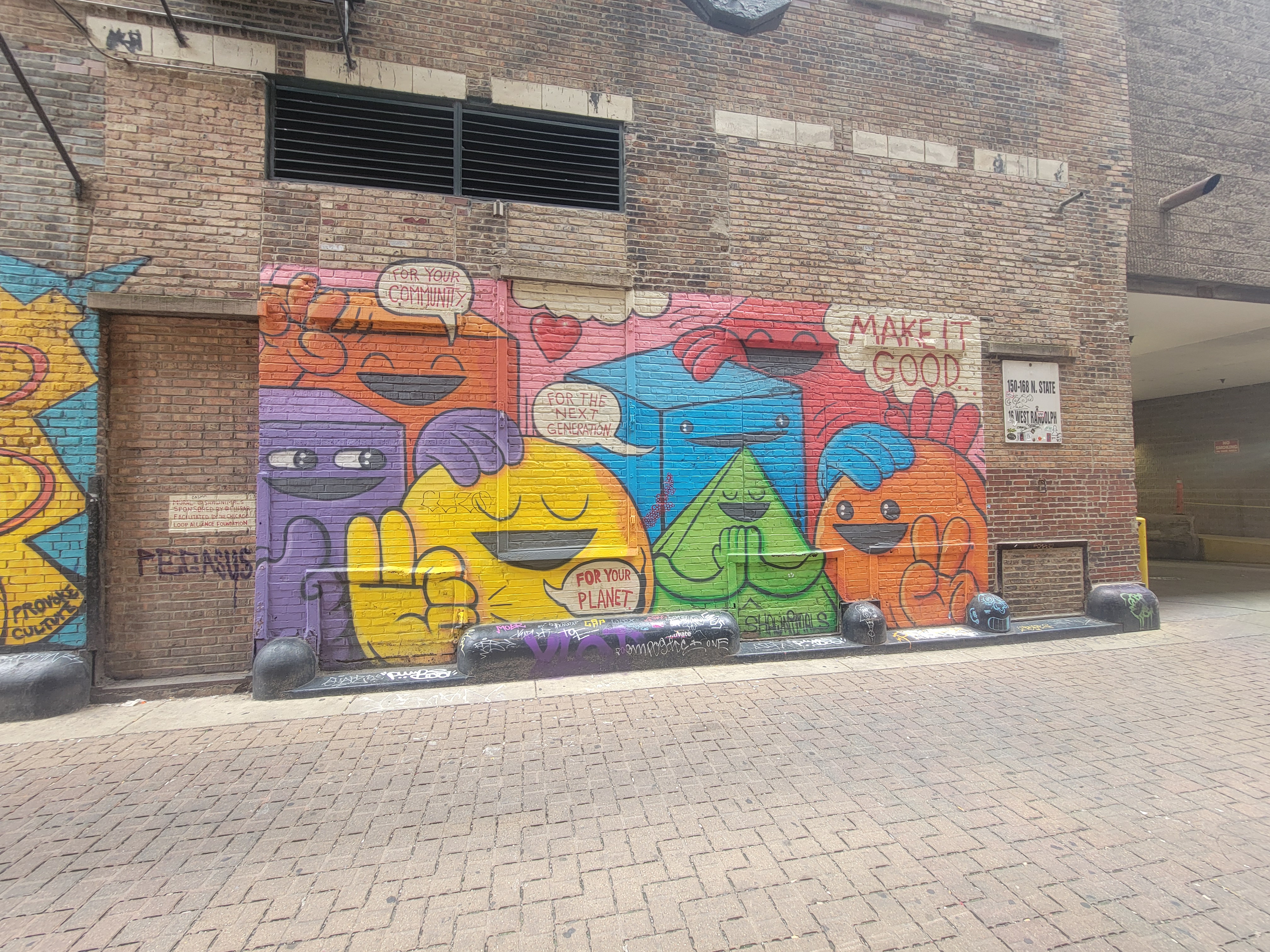 mural in Chicago by artist Shawn Smith.