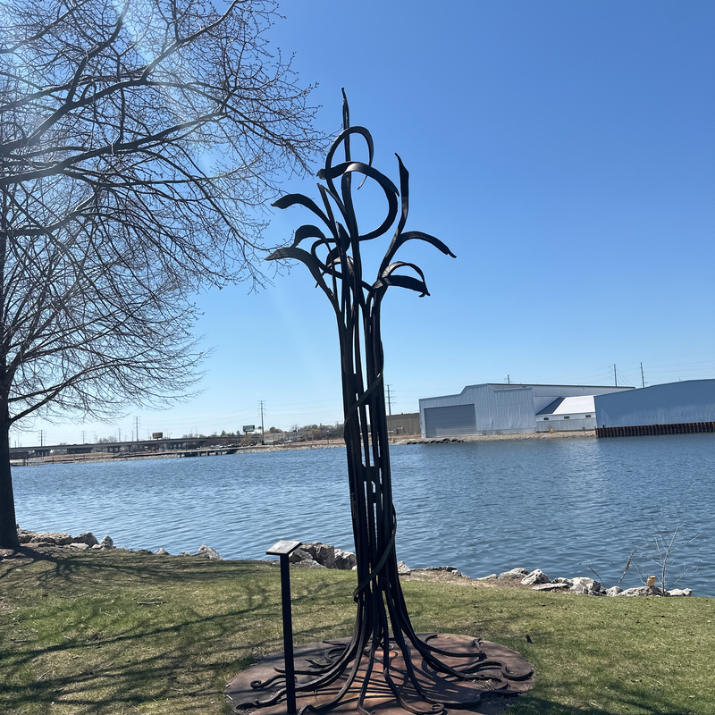 mural in Green Bay by artist unknown.