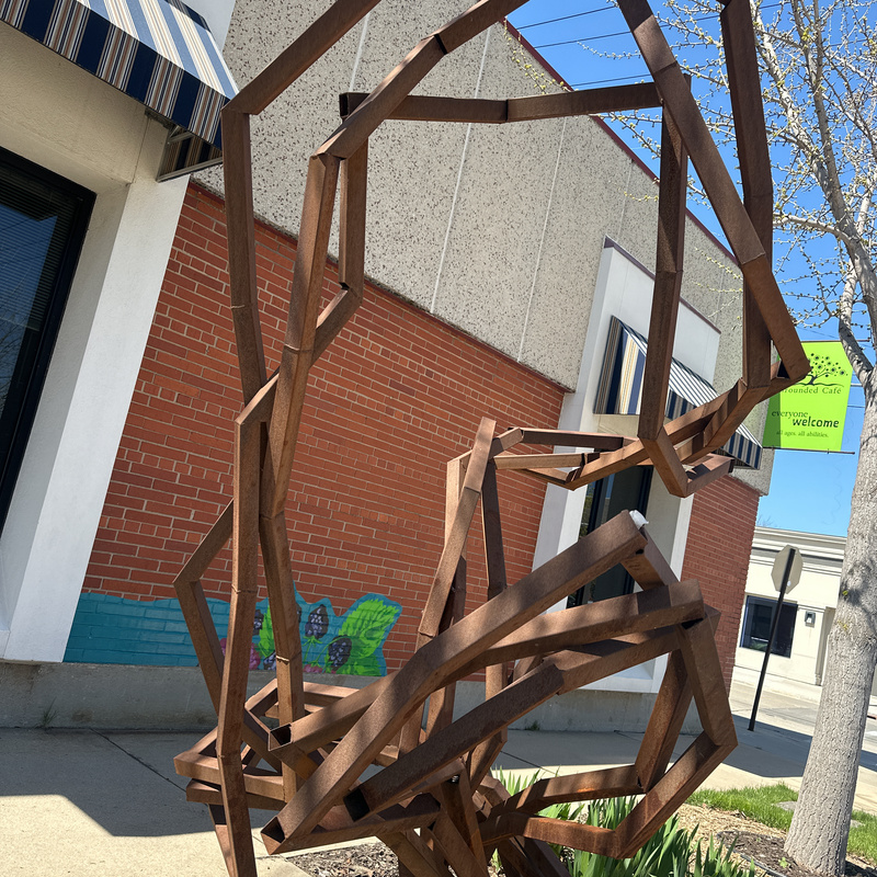 mural in Green Bay by artist unknown.