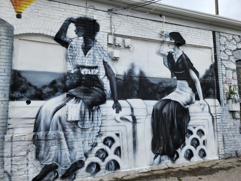 mural in by artist unknown.