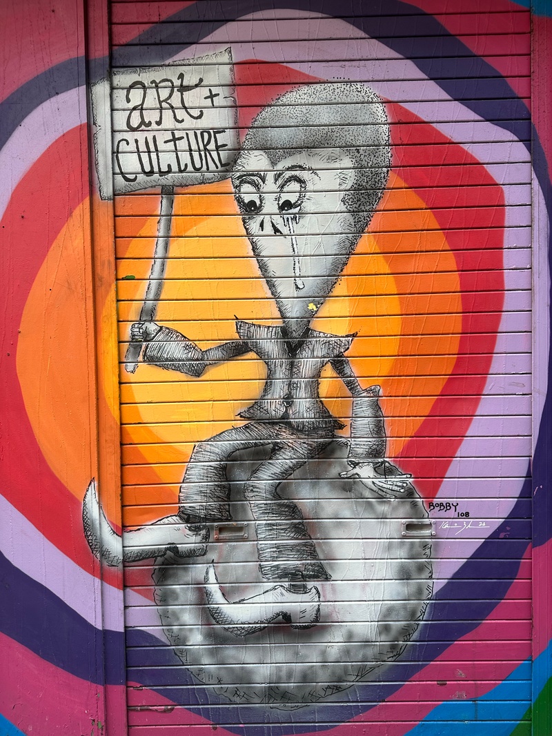 mural in by artist unknown.