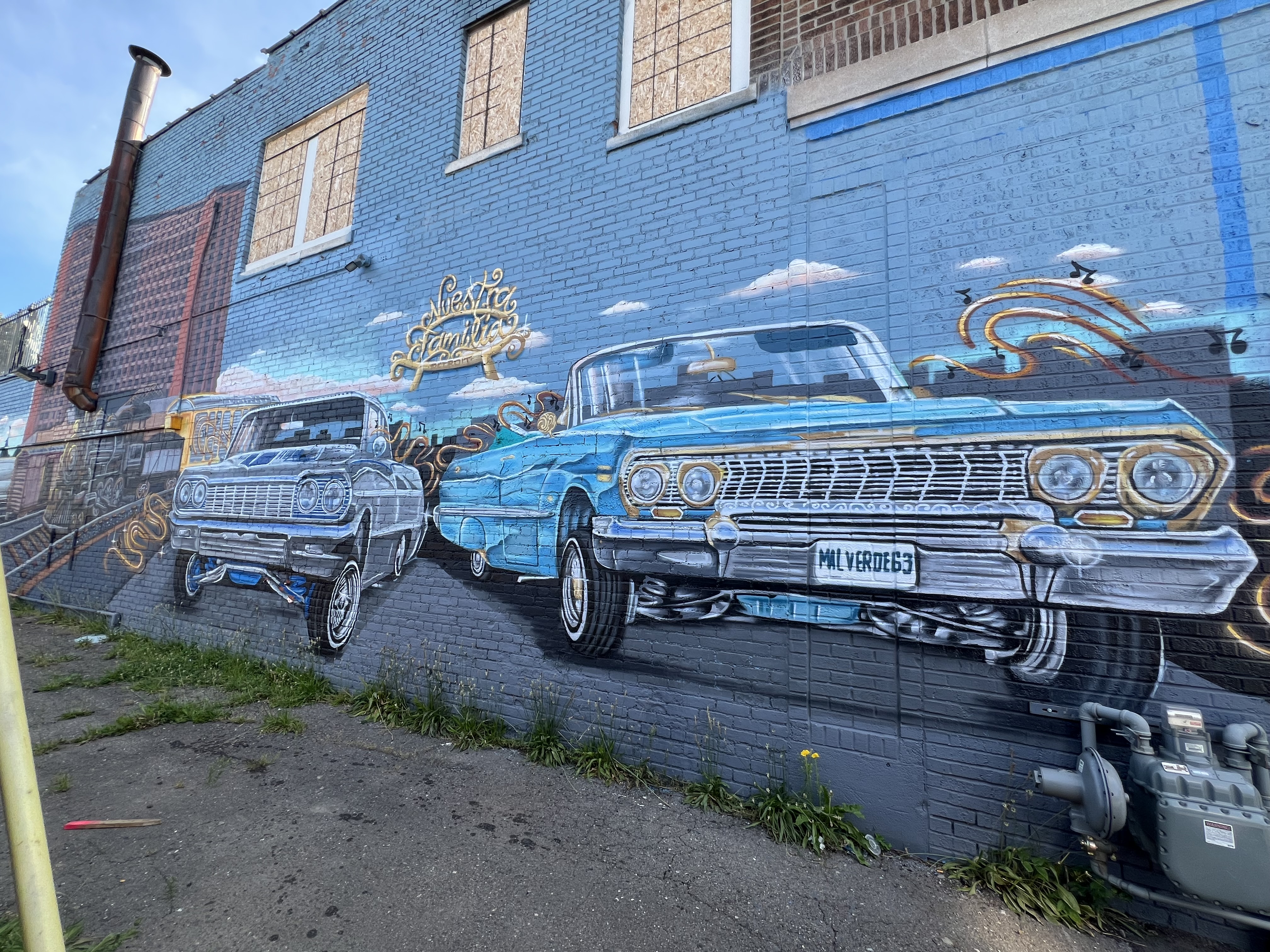 Freddy Diaz Murals and Street Art | FindMASA