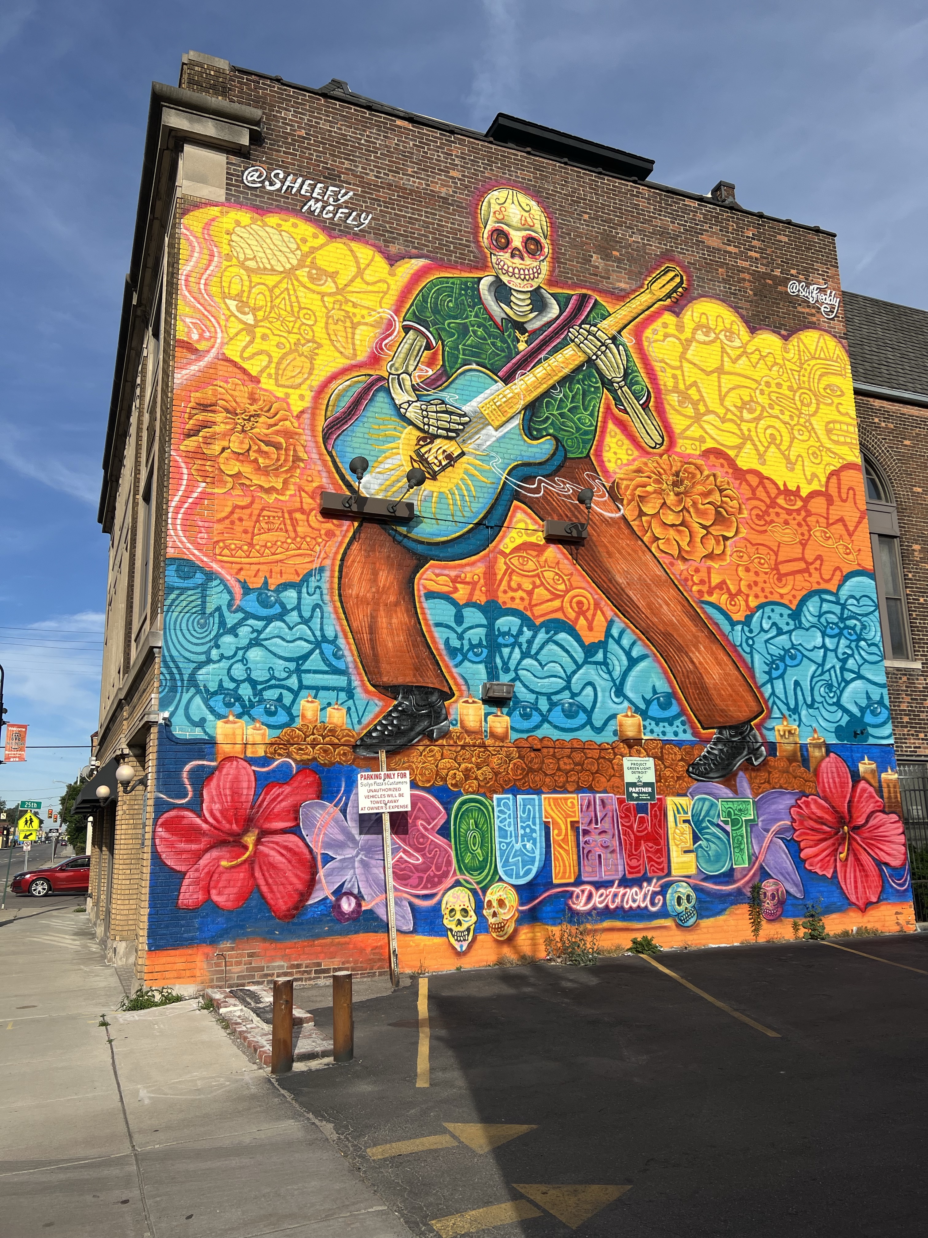 mural in Detroit by artist Freddy Diaz.