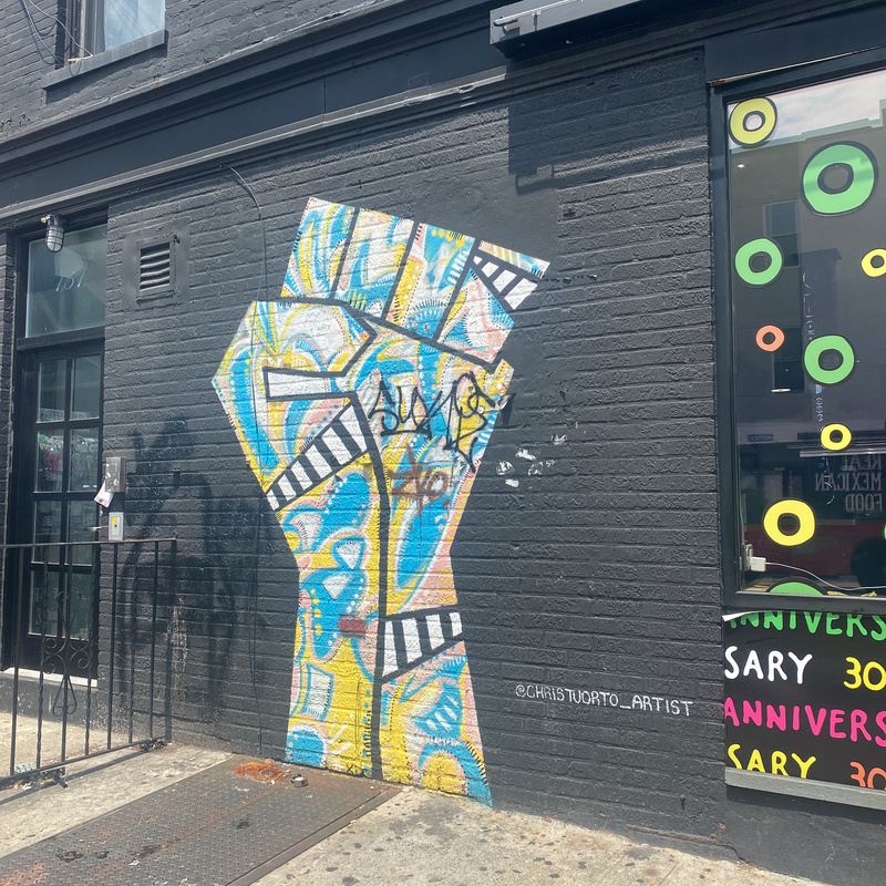 mural in Brooklyn by artist Chris Tuorto.