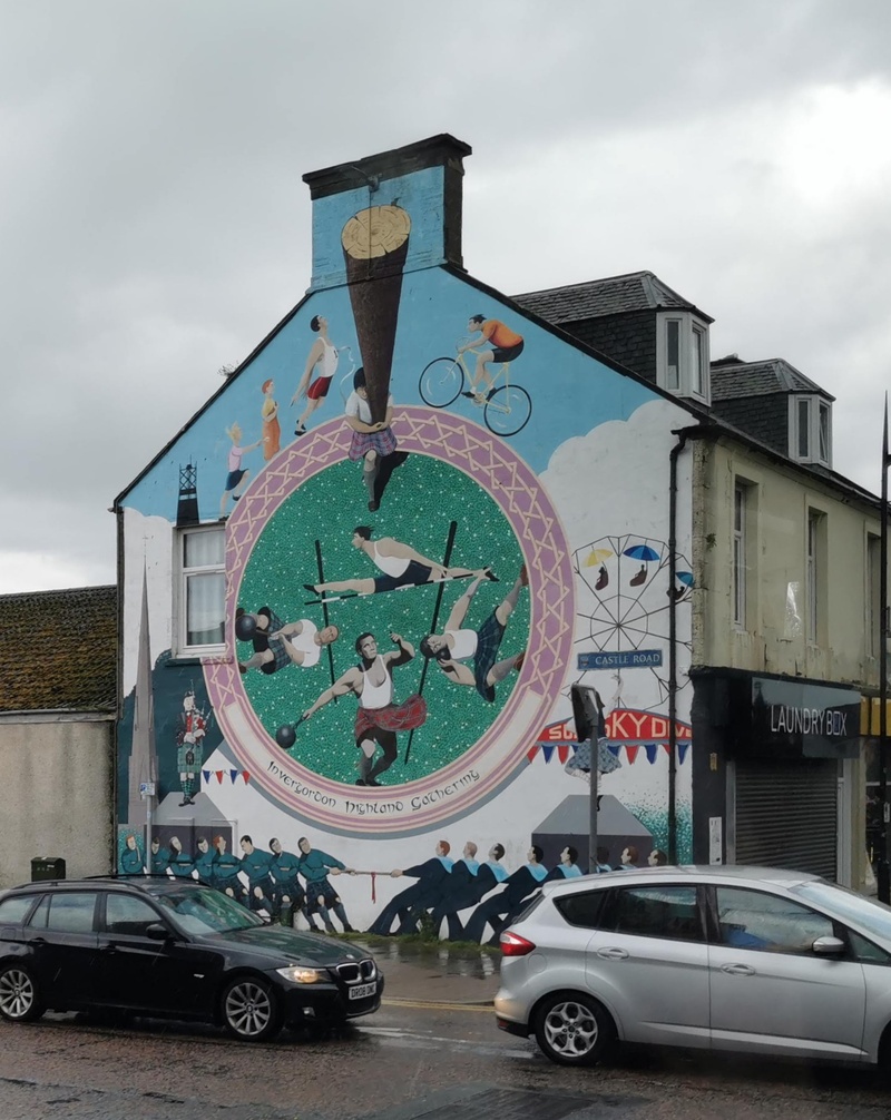 mural in by artist unknown.