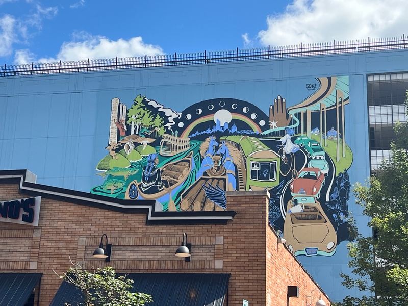 mural in Grand Rapids by artist unknown.