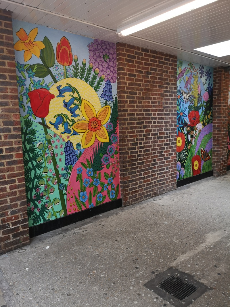 mural in by artist unknown.