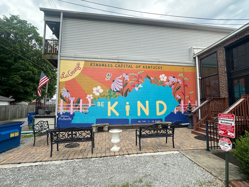 mural in La Grange by artist unknown.