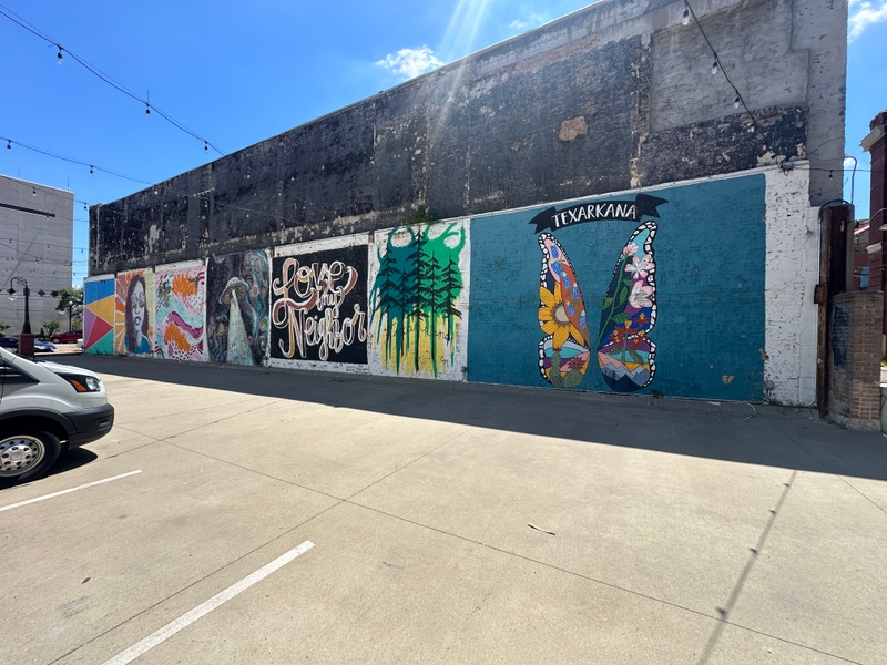 mural in Texarkana by artist unknown.