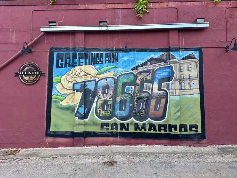 mural in San Marcos by artist unknown.