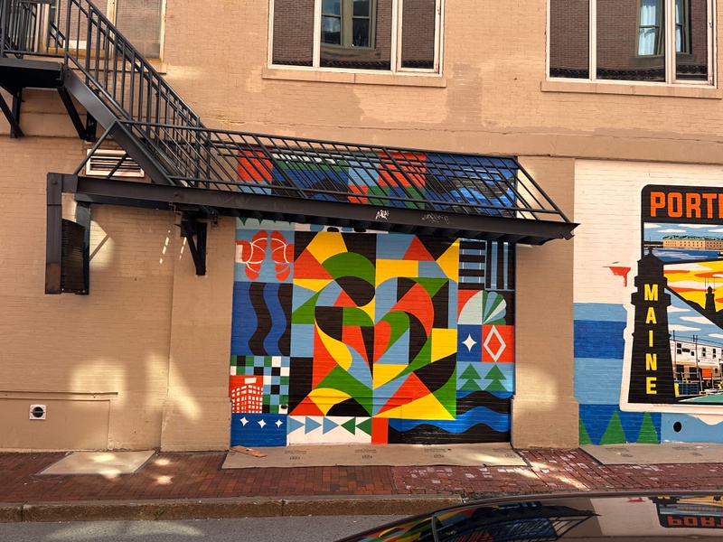 mural in Portland by artist unknown.