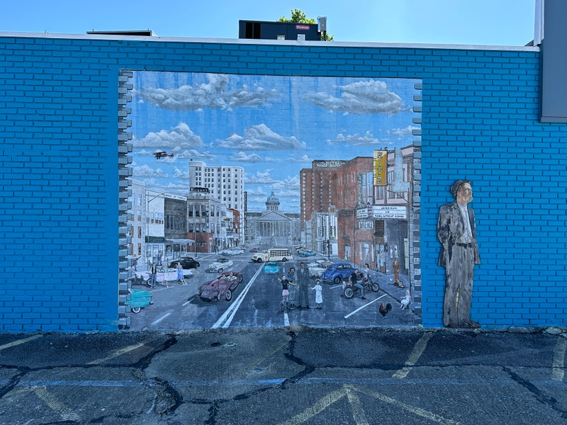 mural in Columbia by artist unknown.