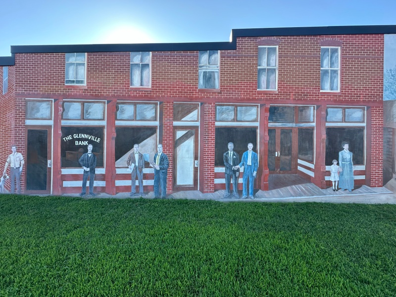 mural in Glennville by artist unknown.