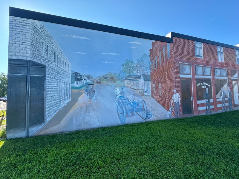 mural in Glennville by artist unknown.