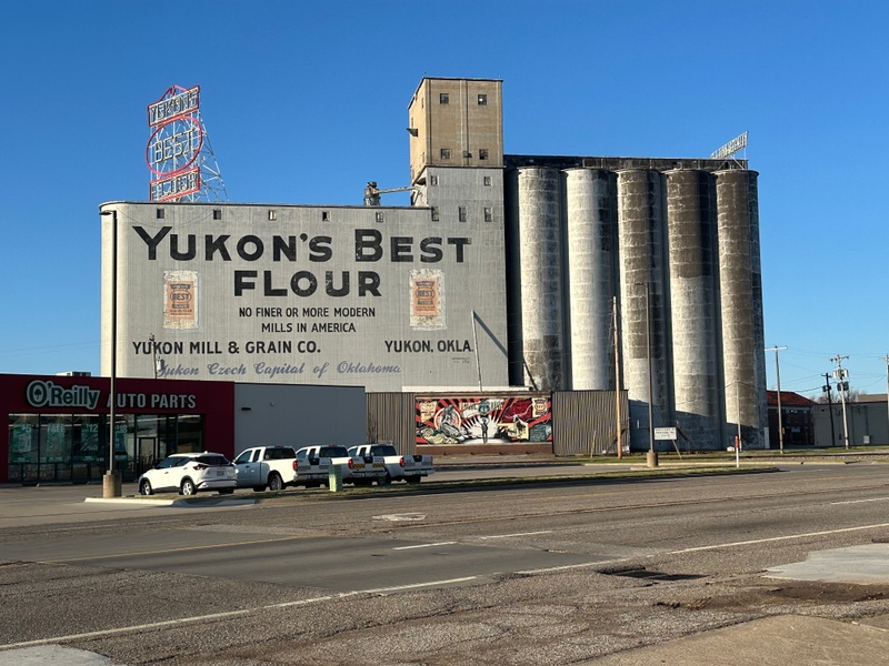 mural in Yukon by artist unknown.