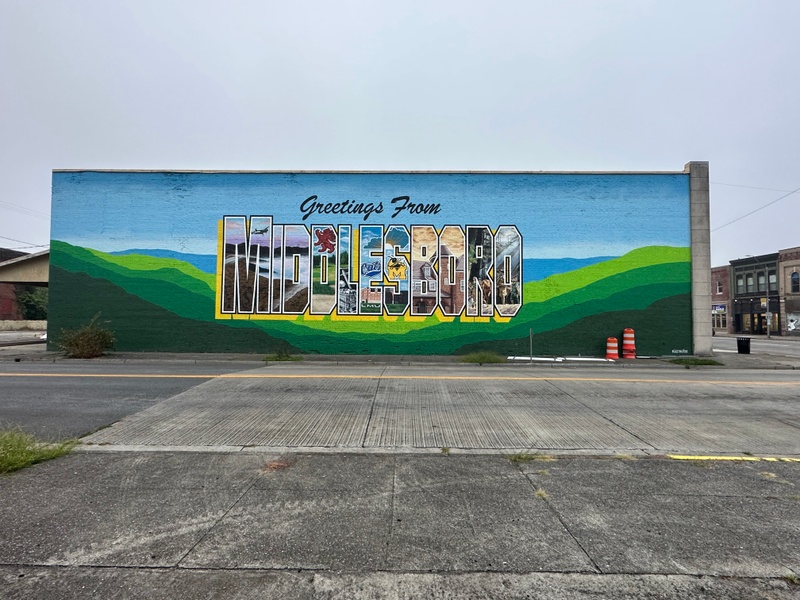 mural in Middlesboro by artist Greetings Tour.