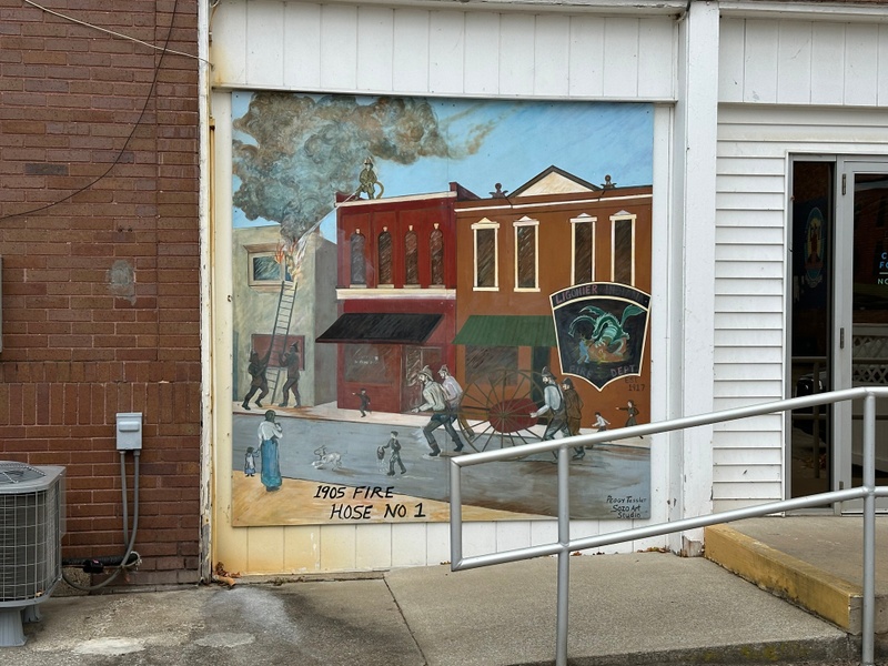 mural in Ligonier by artist unknown.