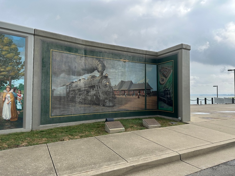 mural in Paducah by artist Robert Dafford.